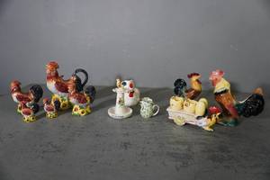 lot 198 image: Many Chickens, planters, S & P, Spoon stand etc...