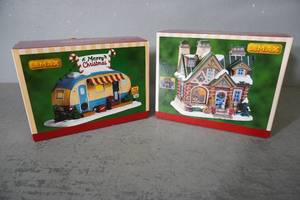 lot 233 image: Two Lemax Camper & Cottage