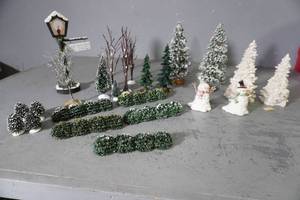 lot 236 image: Christmas trees and more-Dept.56