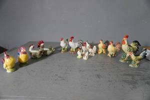 lot 256 image: Many roosters-with 7 S & P sets