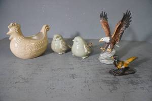 lot 261 image: Chicken planter, eagle (missing Talon) birds