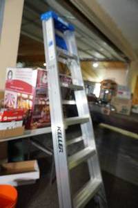 lot 280 image: 6 Keller Aluminum step ladder