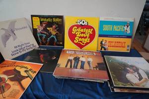 lot 155 image: Record albums, Statler Brothers, Country albums and love songs