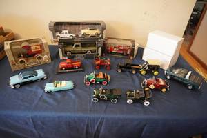 lot 161 image: Model cars, many small ones