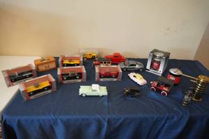 lot 165 image: Model cars and banks inc East Side Oil