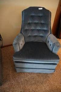 lot 176 image: Blue swivel rocker