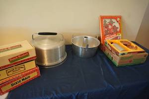 lot 186 image: Cake carrier, pan, splitter, cigar boxes
