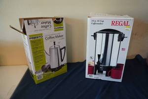 lot 202 image: 30 cup Regal coffee pot & Presto coffee maker