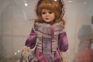 lot 281 image: 18 Doll with Purple Dress no markings