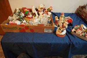 lot 326 image: Christmas figures, Santa, Angels, ornaments