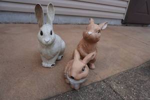 lot 350 image: 3) Bunnies, 2 concrete, one plastic