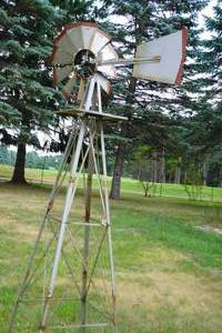 lot 366 image: Metal 7 windmill