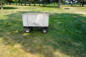 lot 368 image: Four wheel wagon with wood box  48 x 24 x 38T