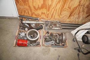 lot 15 image: Scrap iron-angle, shafts