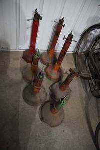 lot 28 image: Car stands-assorted sizes