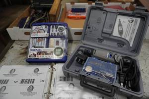 lot 127 image: Dremel tool, attachments, calipers and micrometers